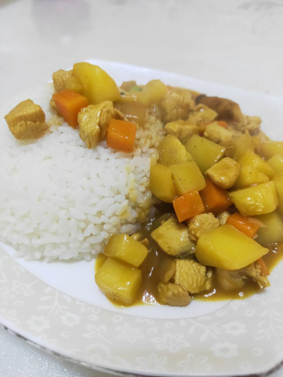 咖喱鸡肉饭