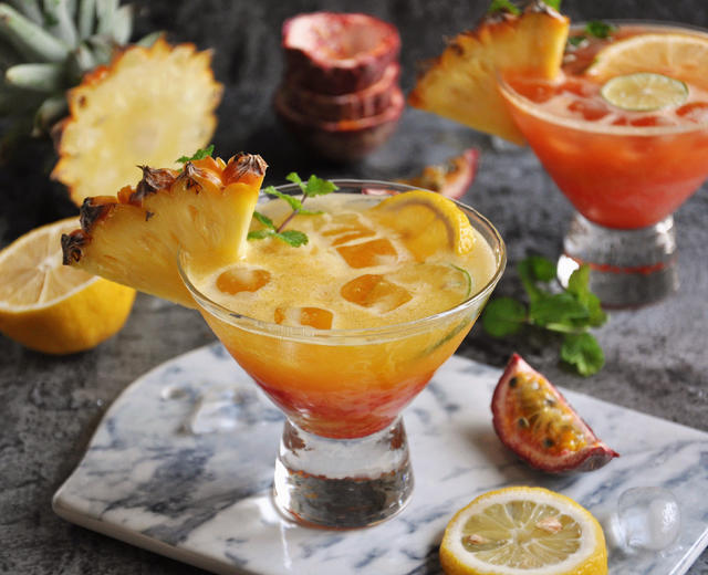 热带风味鸡尾酒的做法