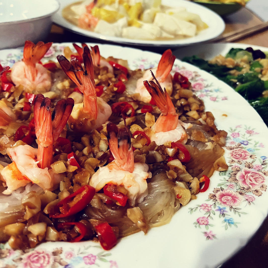蒜蓉粉丝蒸虾