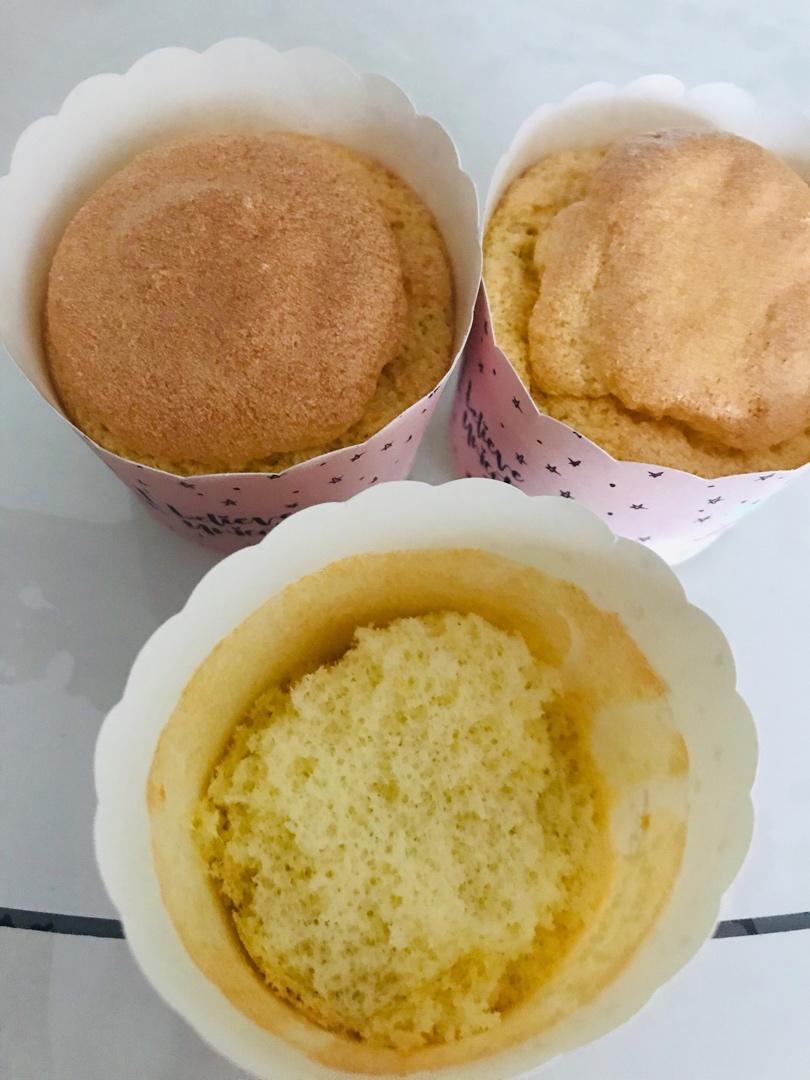 小白普通面粉纸杯蛋糕一次成功