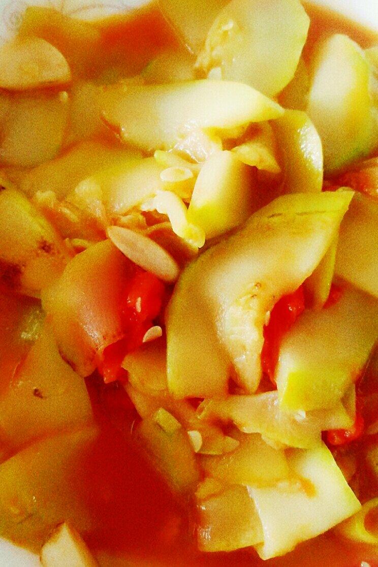 西红柿炒西葫芦