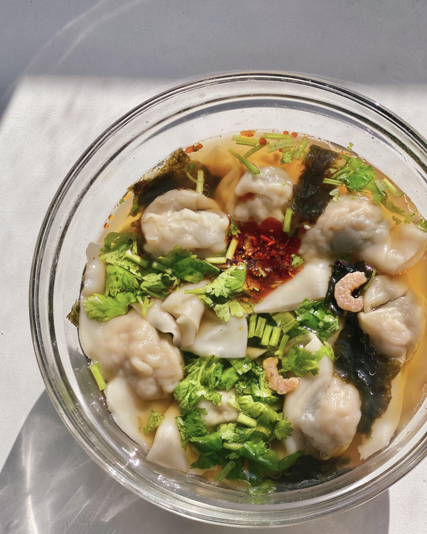 皮蛋鲜肉馄饨