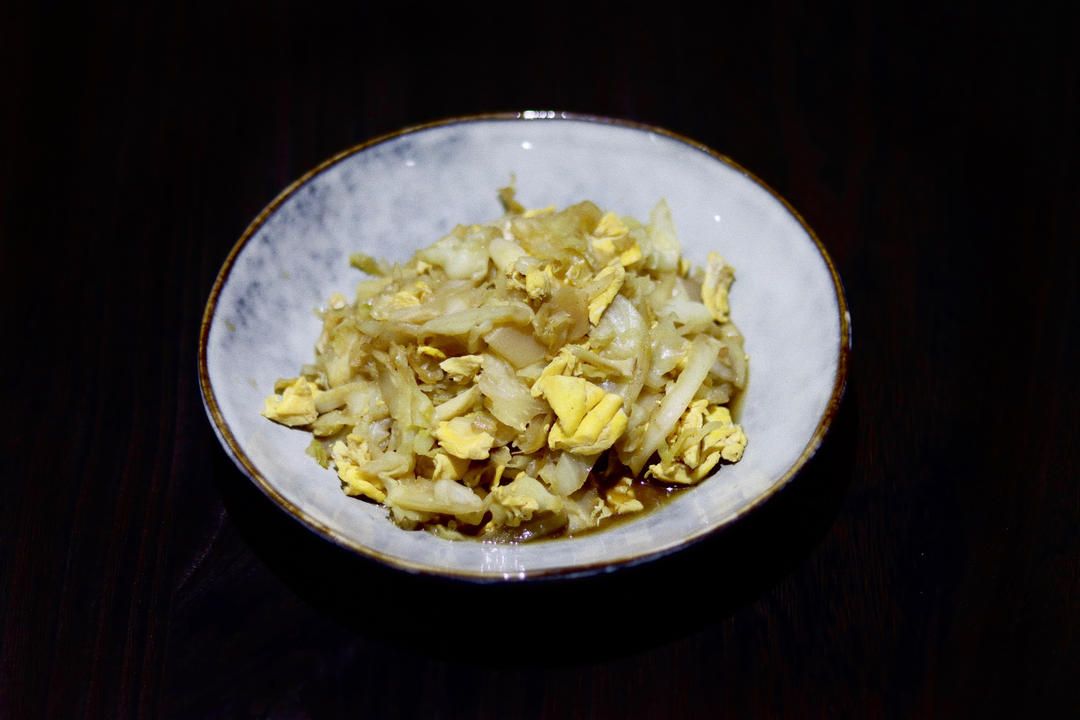 包菜粉丝炒鸡蛋