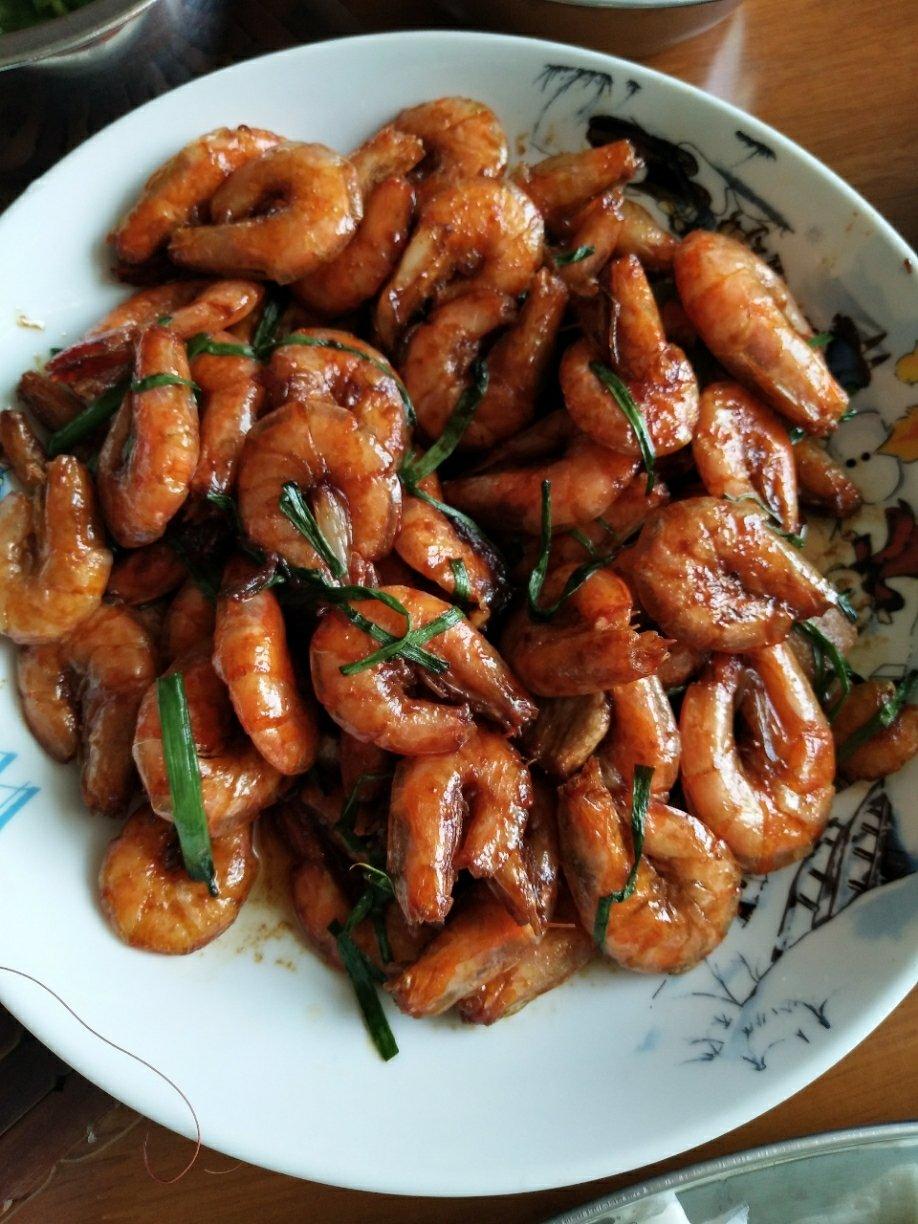 手把手教你五分钟快手油焖虾