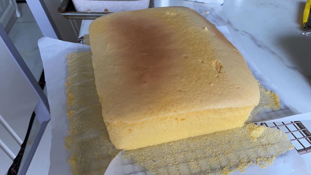 堪比柯基屁股
爆浆芝士🧀古早蛋糕