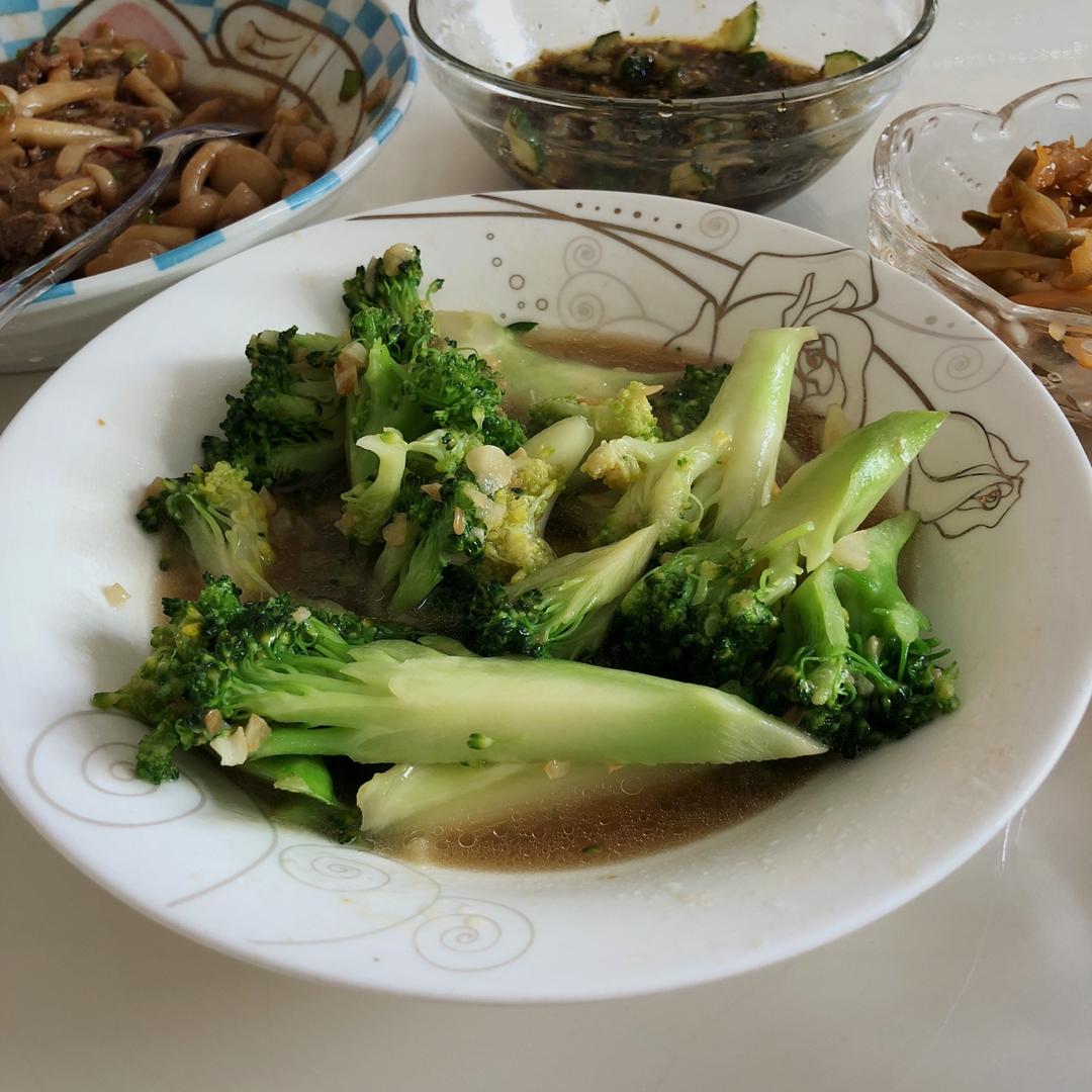 蚝油蒜蓉西兰花