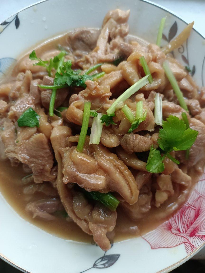 蚝油姜丝炒鸡肉