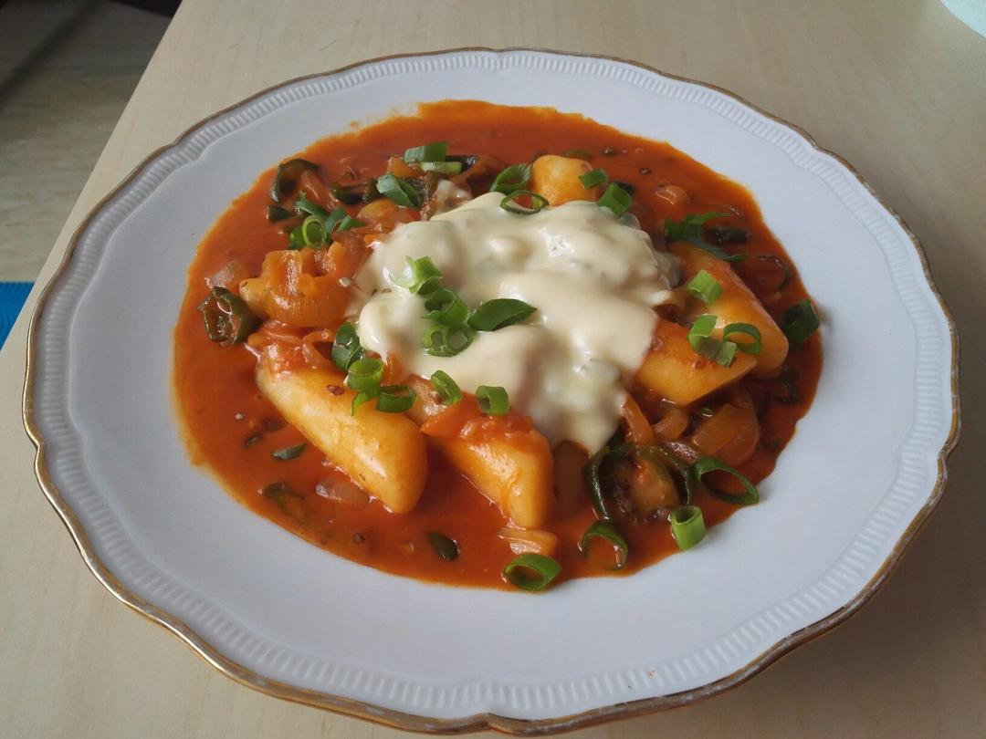 韩式辣炒年糕（or网红芝士套路之芝心年糕）