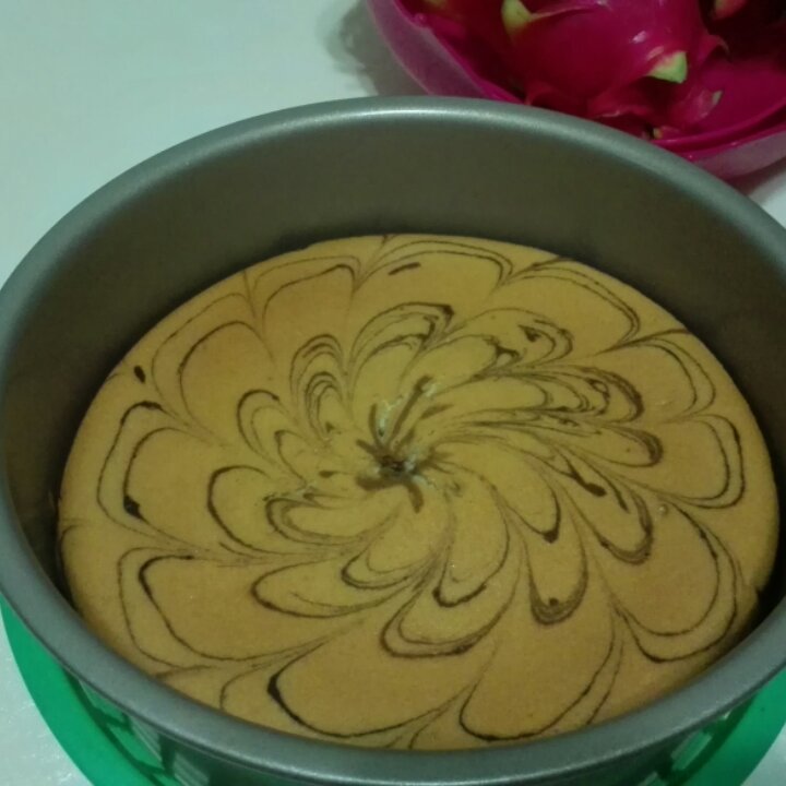 双色拉花戚风蛋糕