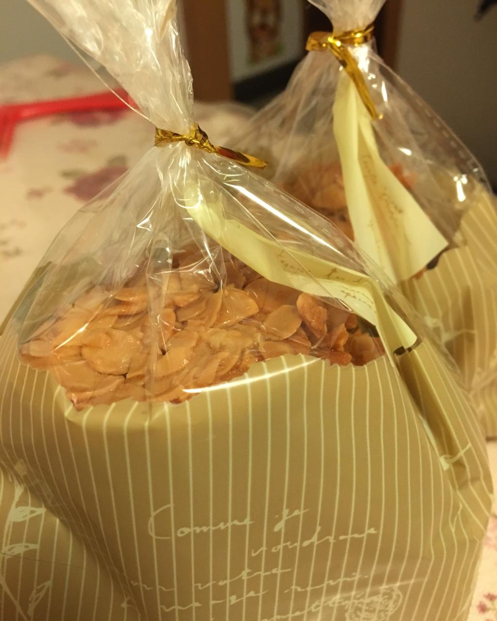 Pierre Herme的杏仁瓦片