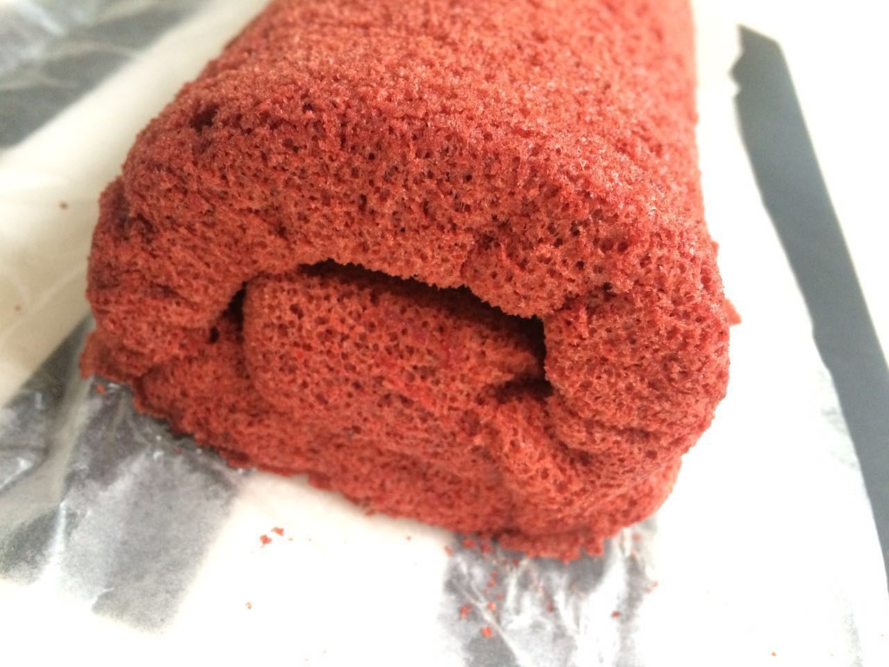 奥利奥奶油红丝绒蛋糕小卷的做法