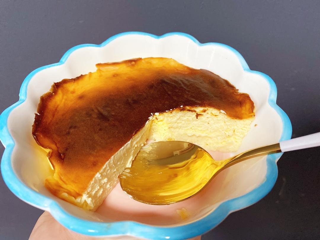 简单高级巴斯克蛋糕