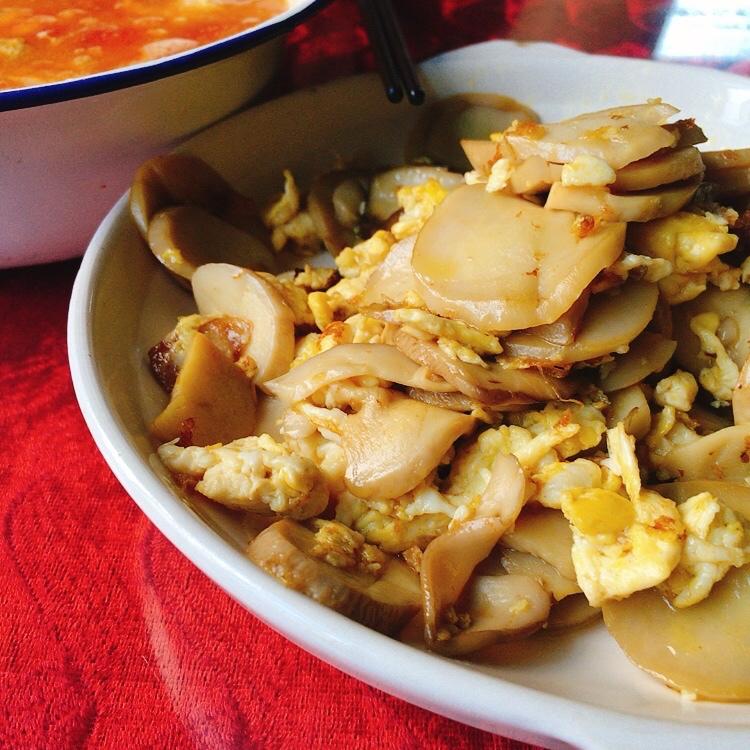 杏鲍菇炒鸡蛋