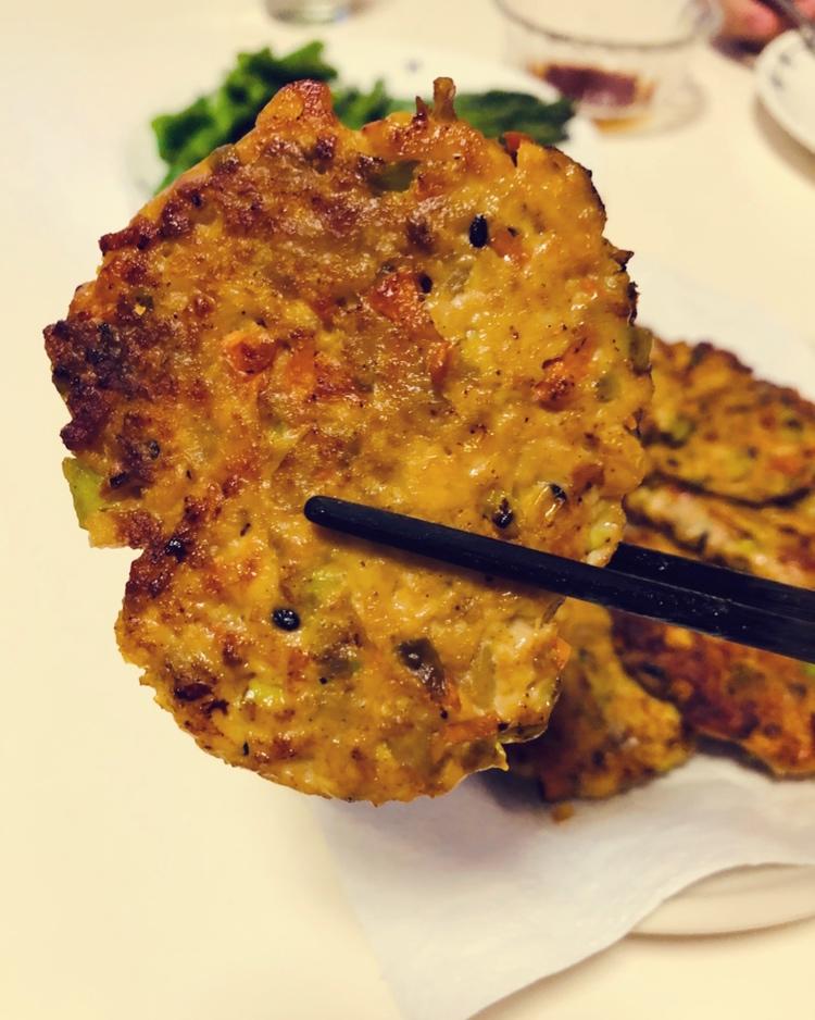 香煎鸡肉饼