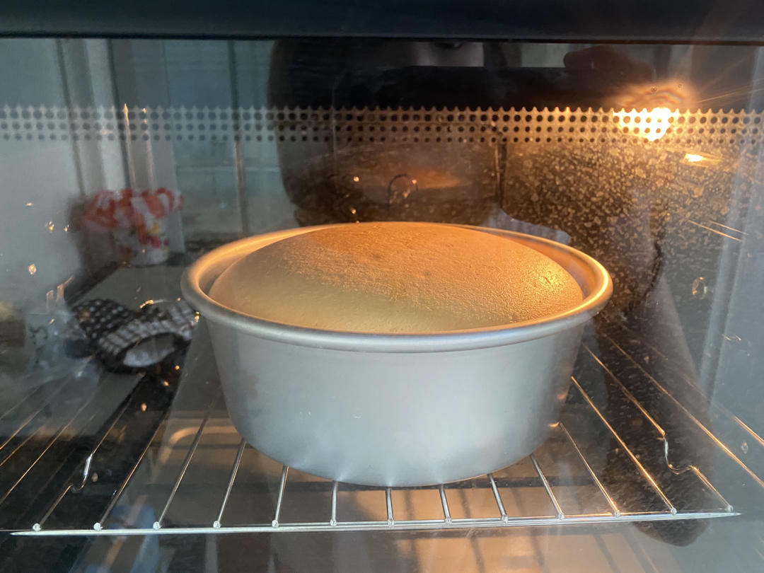 六寸戚风蛋糕(掌握这几点，做戚风就跟煮米饭一样简单)
