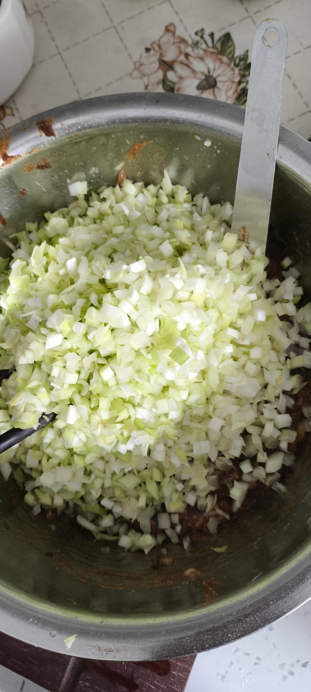 调饺子馅，牢记“盐水油”顺序和比例