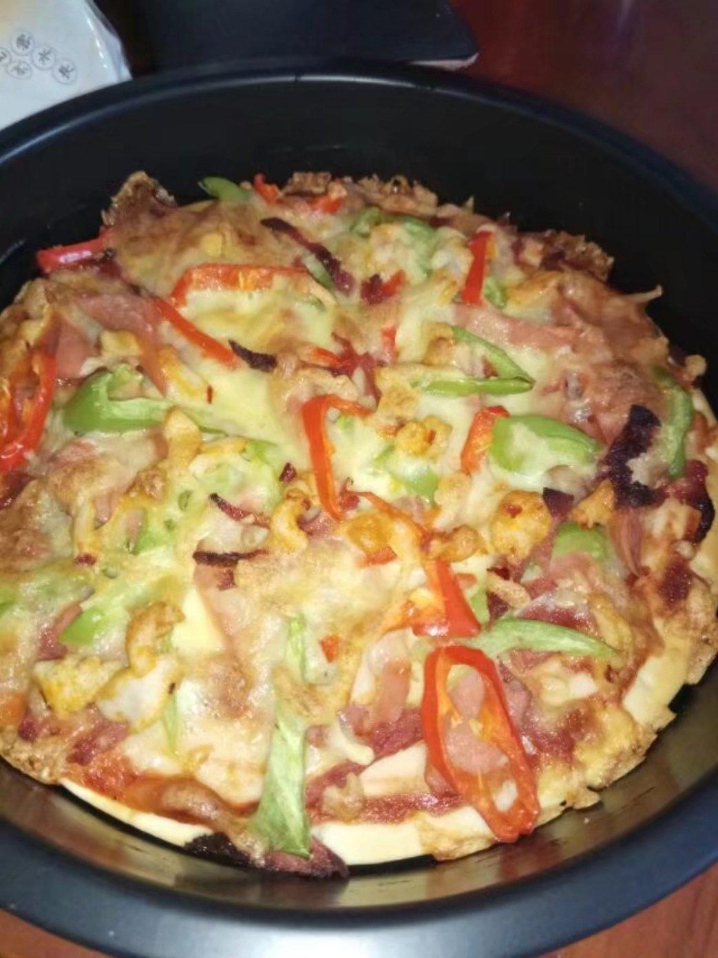 黑椒鸡肉蔬菜披萨