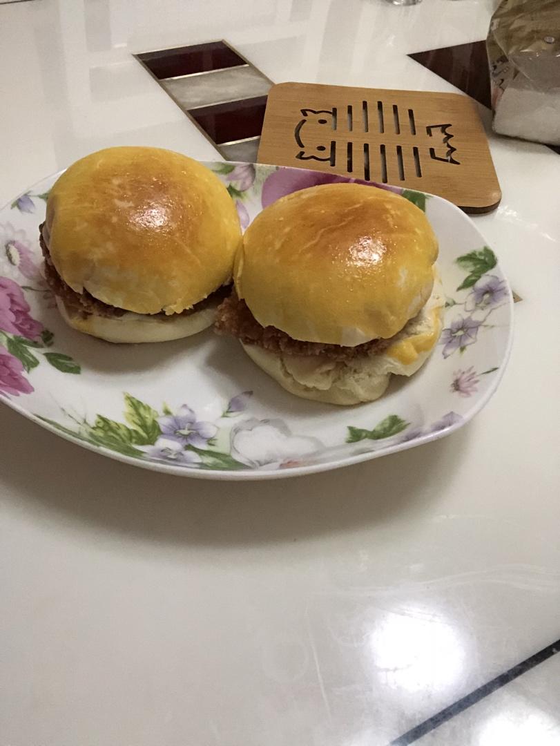 肯德基早餐汉堡轻松在家做 ---『玉米鸡肉汉堡包』