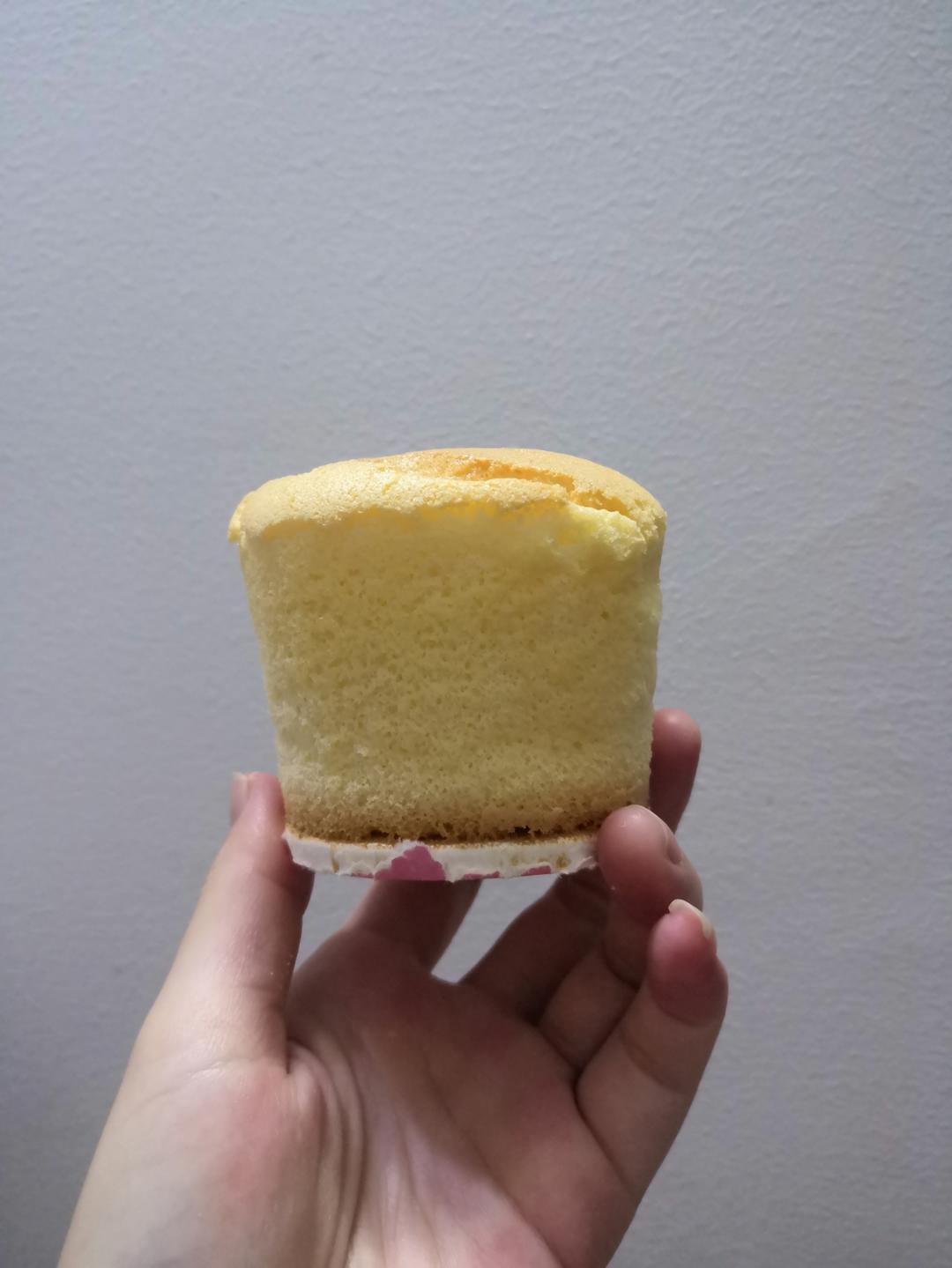 戚风小纸杯蛋糕