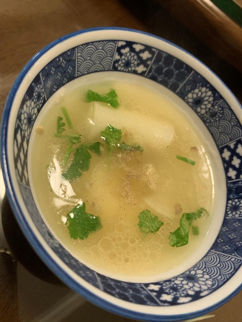 清炖白萝卜牛腩汤