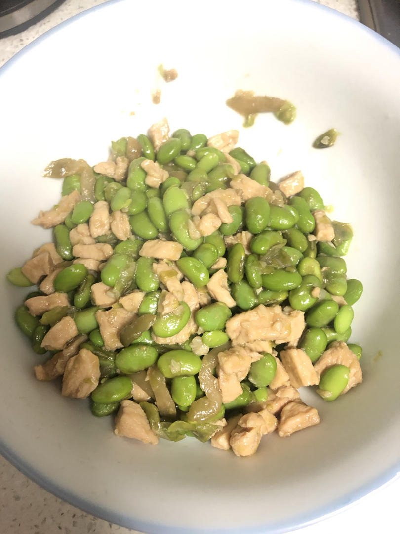 吃完会裂开的毛豆炒肉