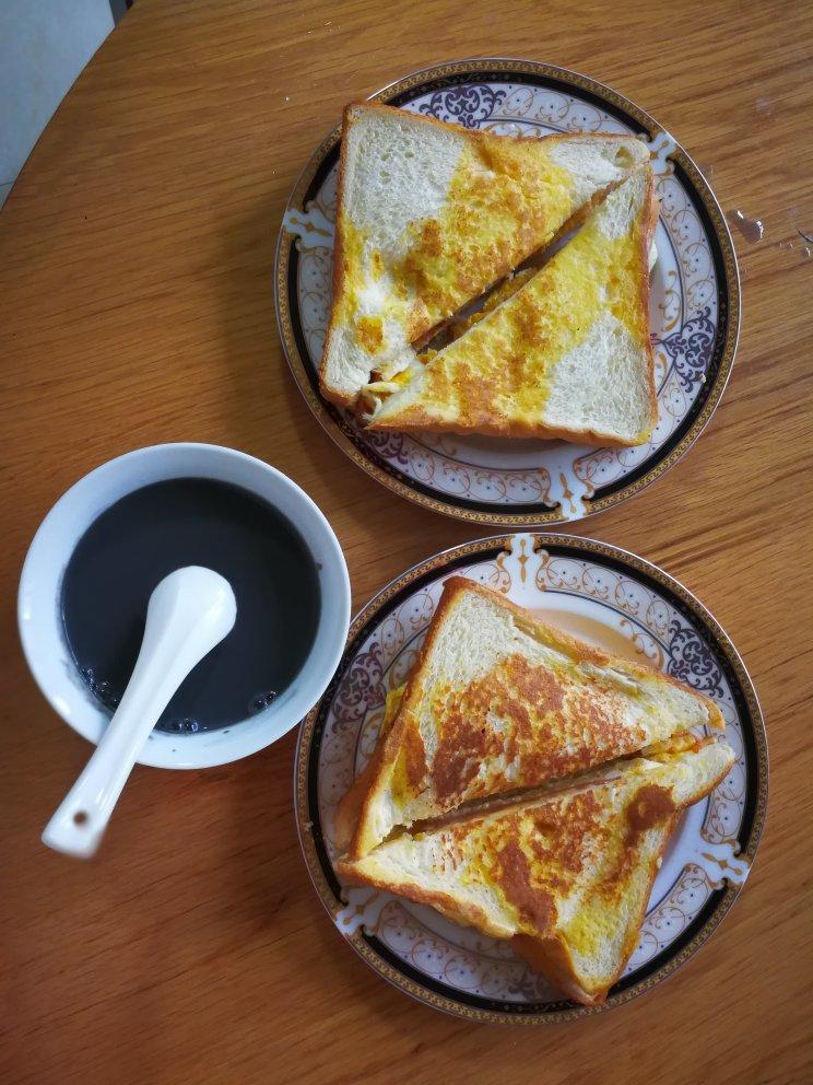 一片面包的三明治