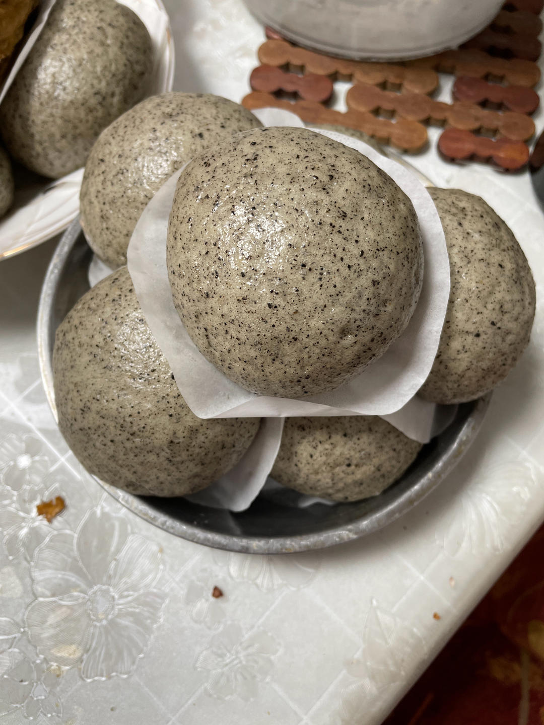 孕期自制黑芝麻馒头