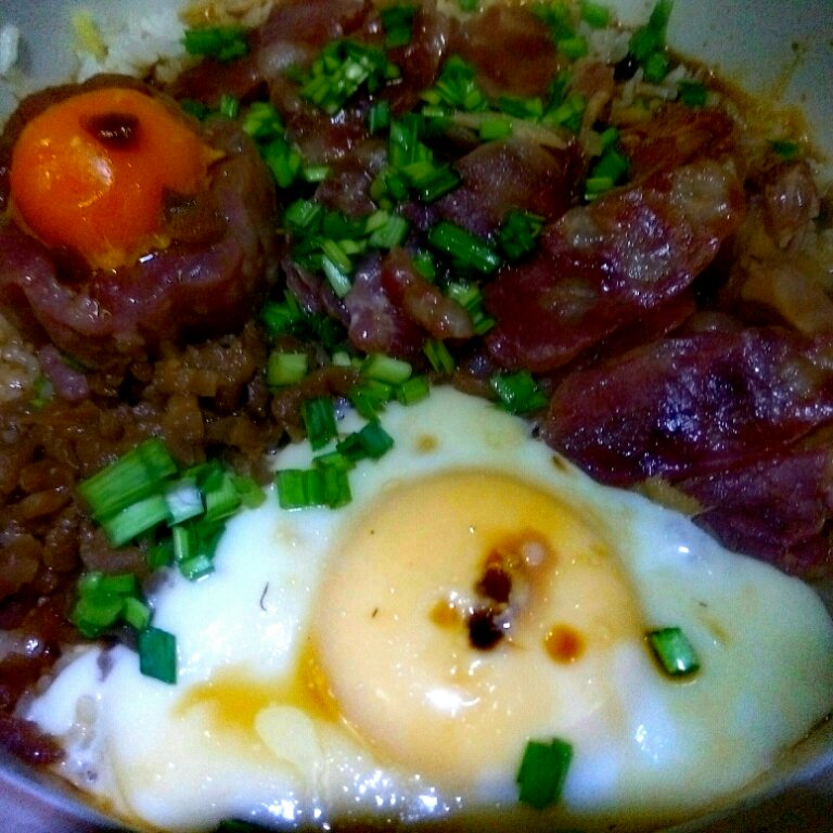 香肠煲仔饭