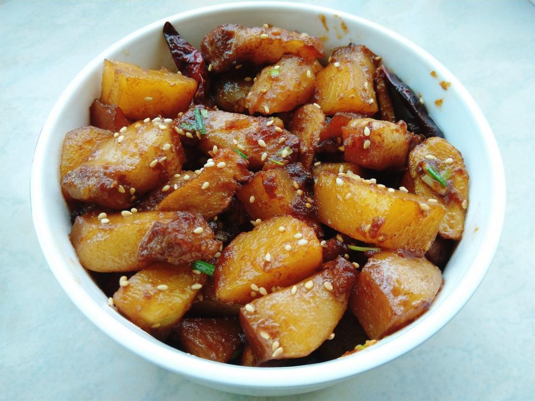 不焯水不放油的家常红烧肉