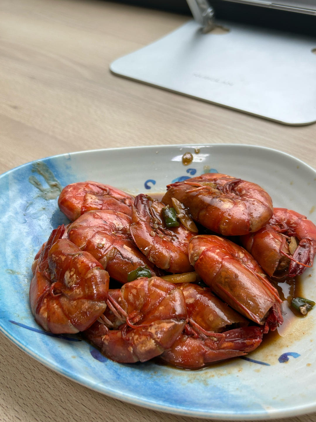 听说这是小朋友最爱吃的红烧虾🦐