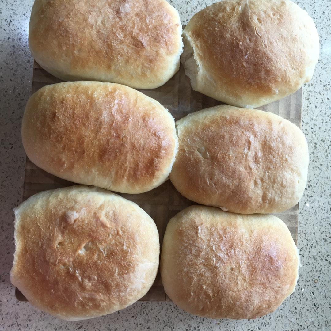 免揉意大利拖鞋面包ciabatta（吐血整理史上最全藤田千秋免揉欧包制作心得）
