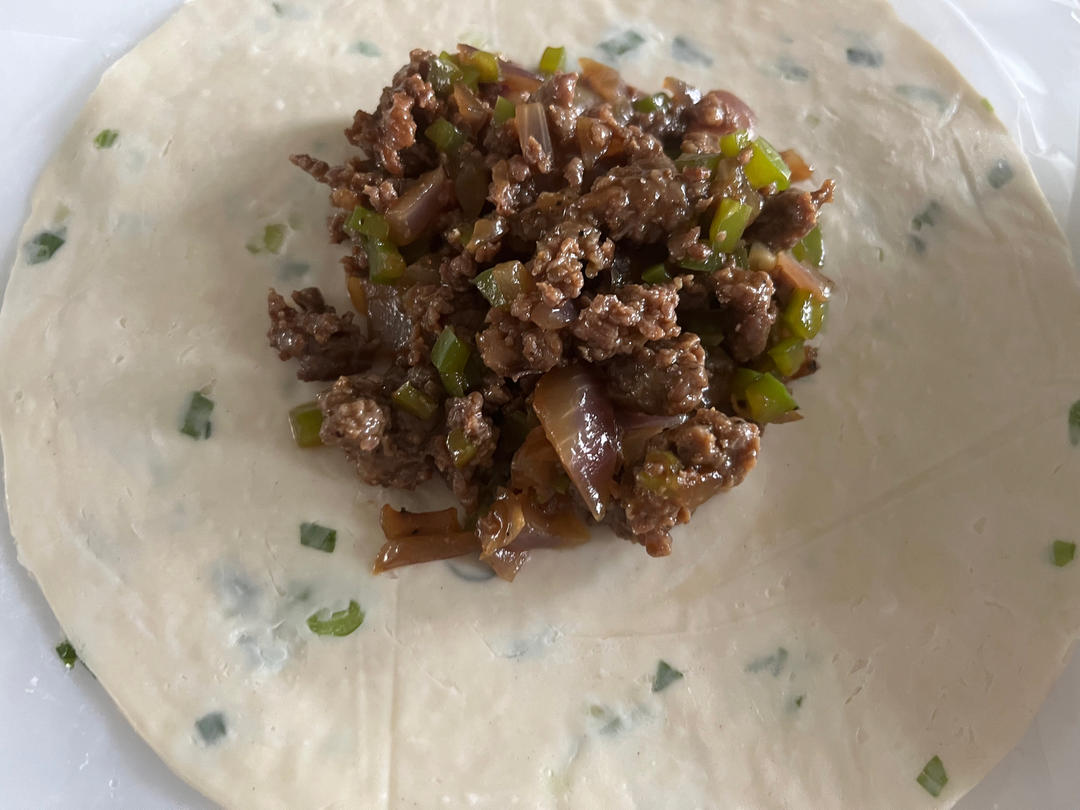 黑椒牛肉芝士酥饼