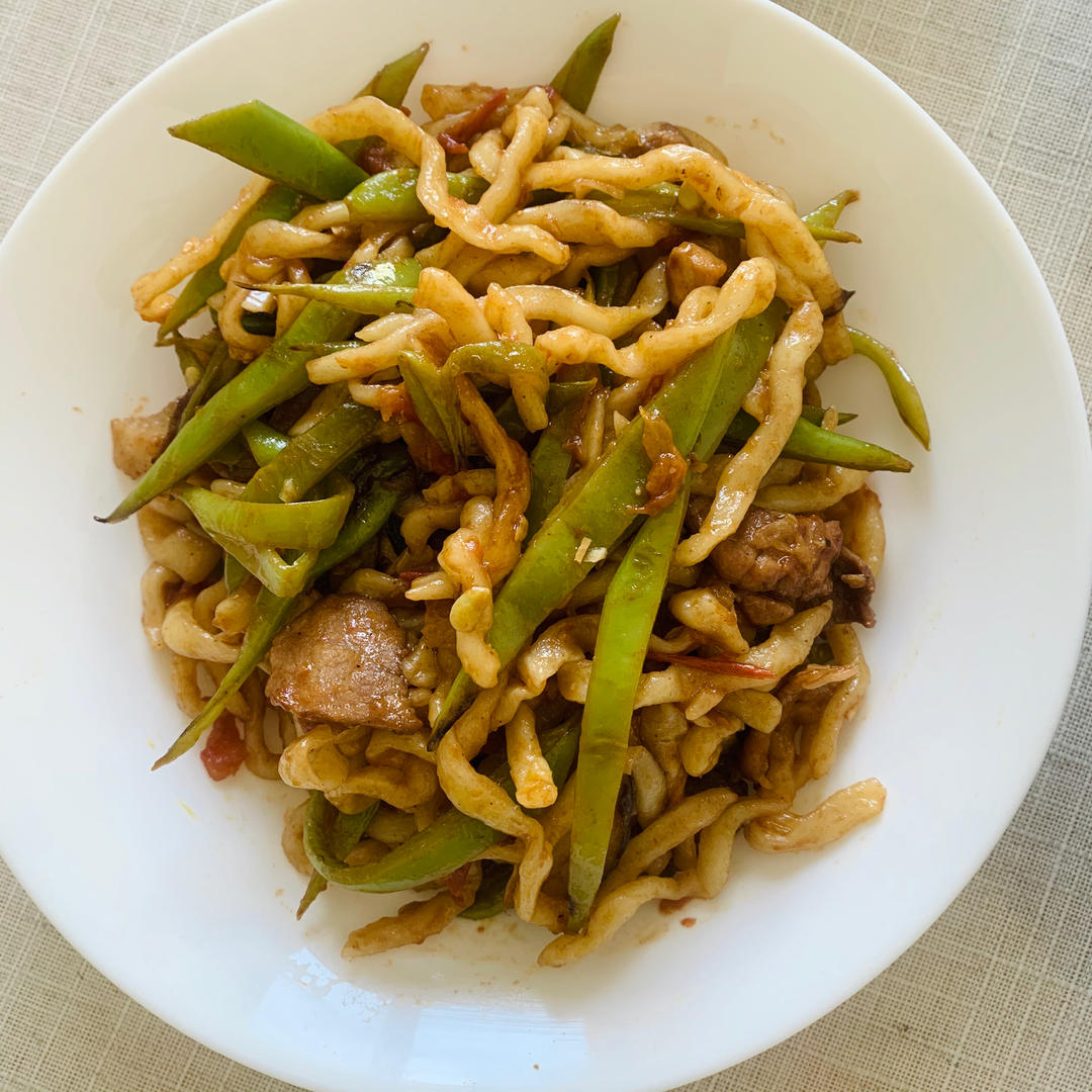 超简单‼️豆角焖面