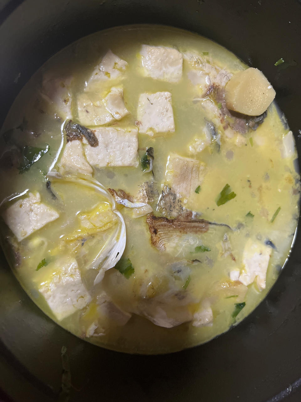 厨师长教你：“鲫鱼豆腐汤”的家常做法，满满的烹饪原理