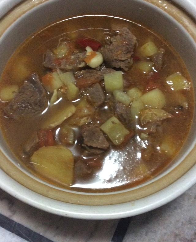 西红柿土豆炖牛肉