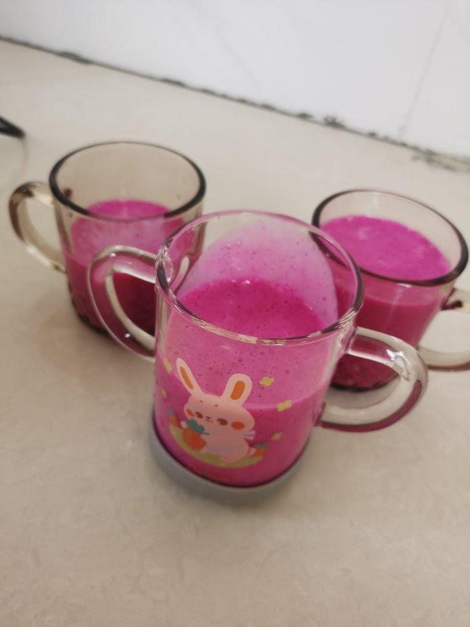 火龙果香蕉奶昔