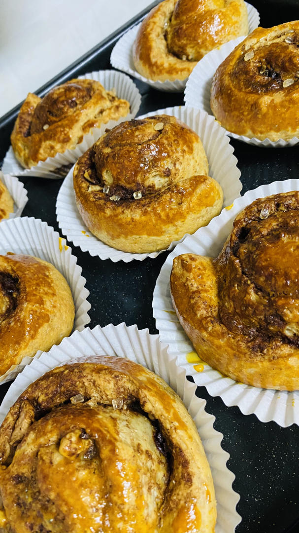 一花v世界做的肉桂面包卷