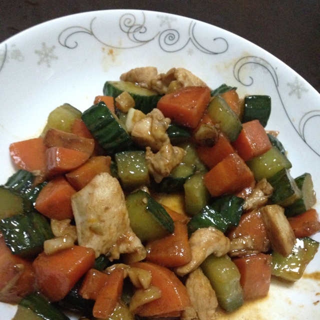 辣酱鸡丁