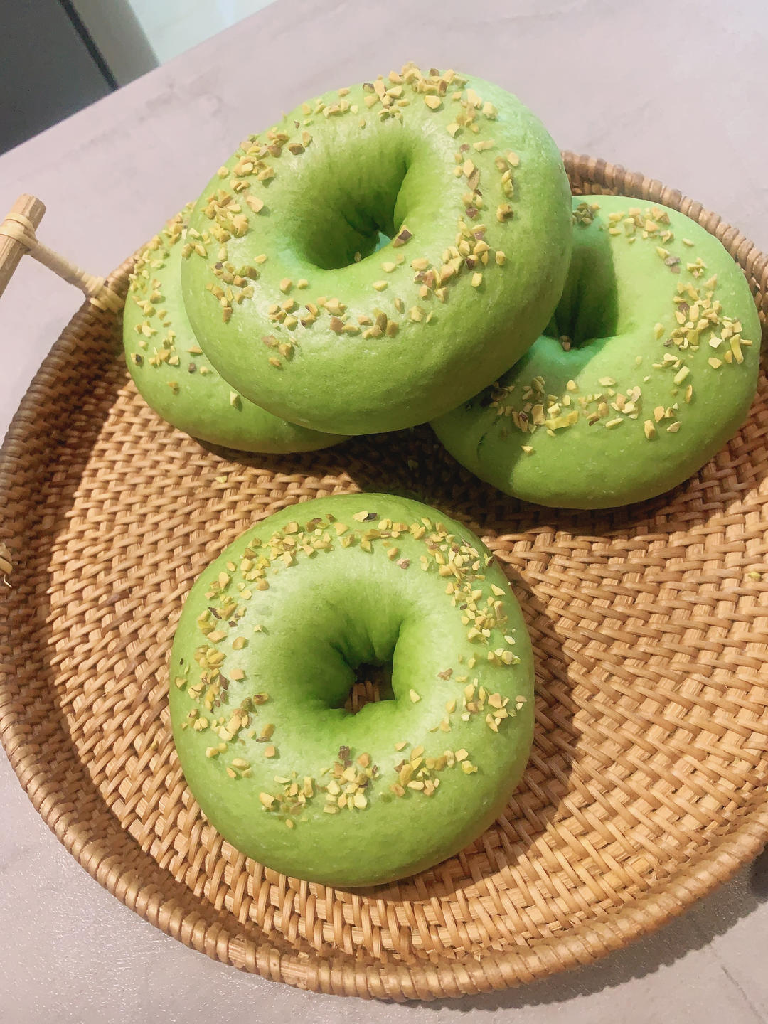 可以售卖的开心果乳酪贝果，保色小技巧