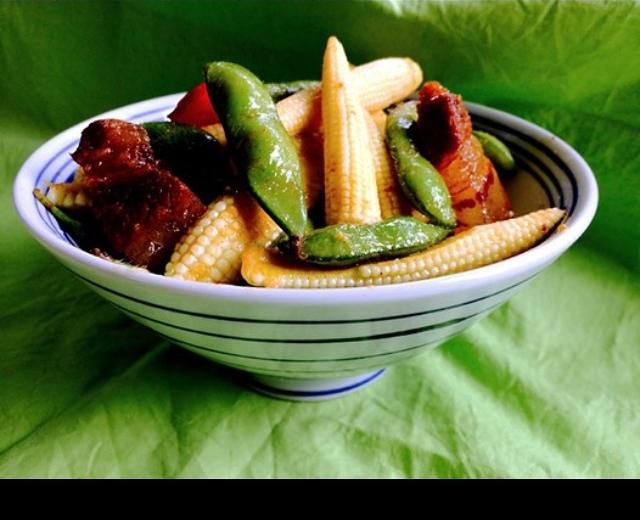 玉米笋烧毛豆角的做法