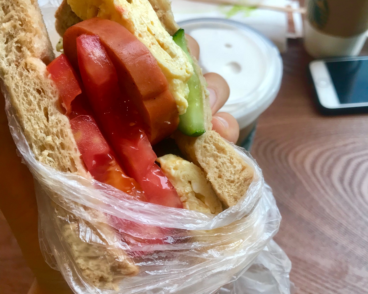 减脂餐—厚蛋火腿三明治的做法