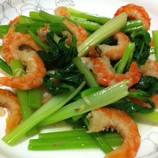 西芹虾仁