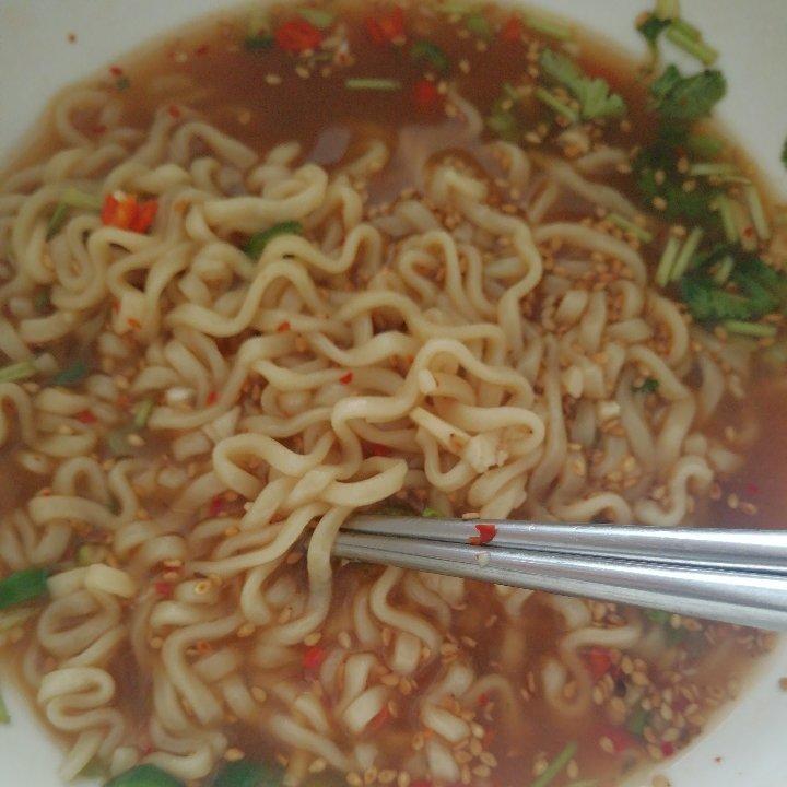 香辣酸汤面