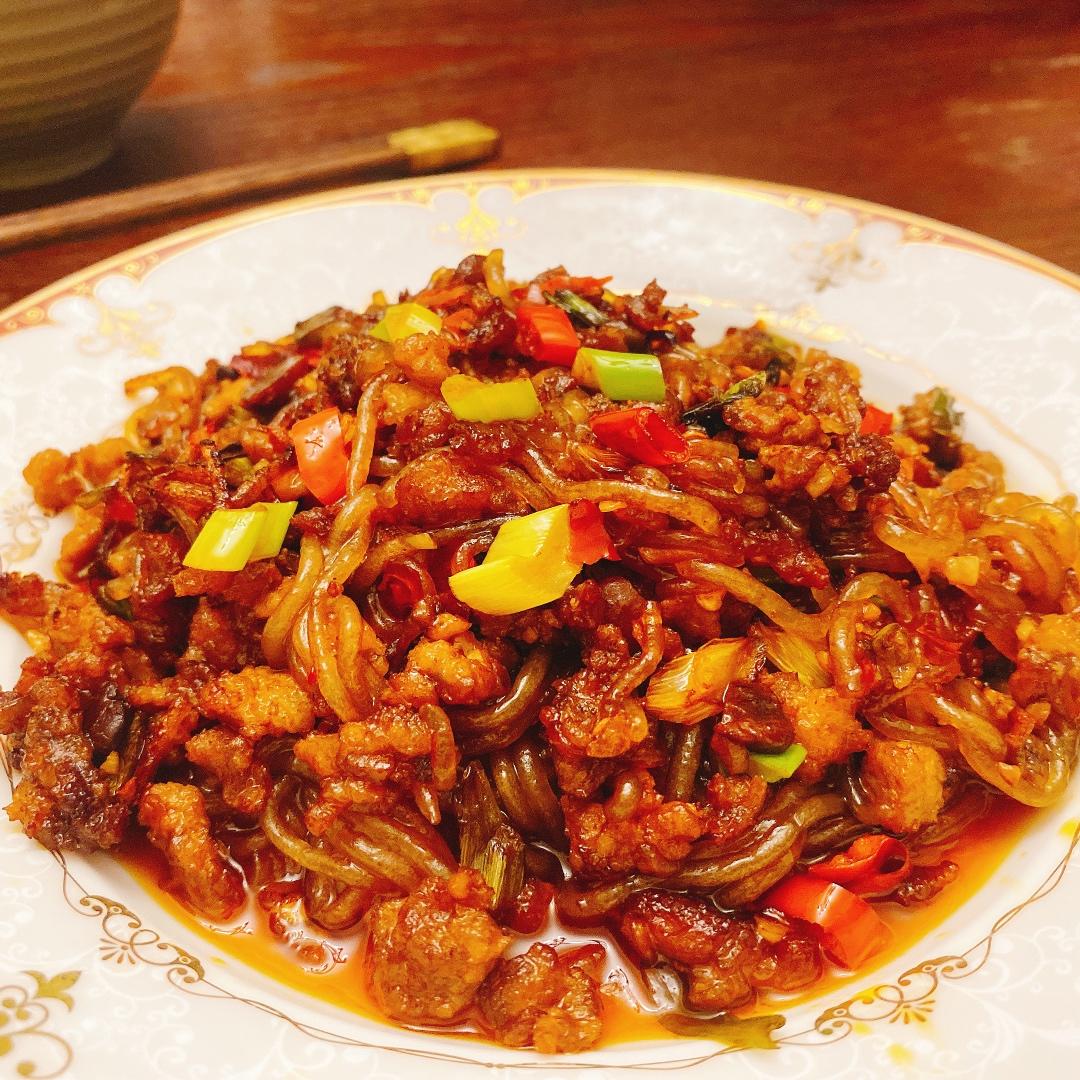 厨师长教你：“蚂蚁上树”的家常做法，非常详细的讲解