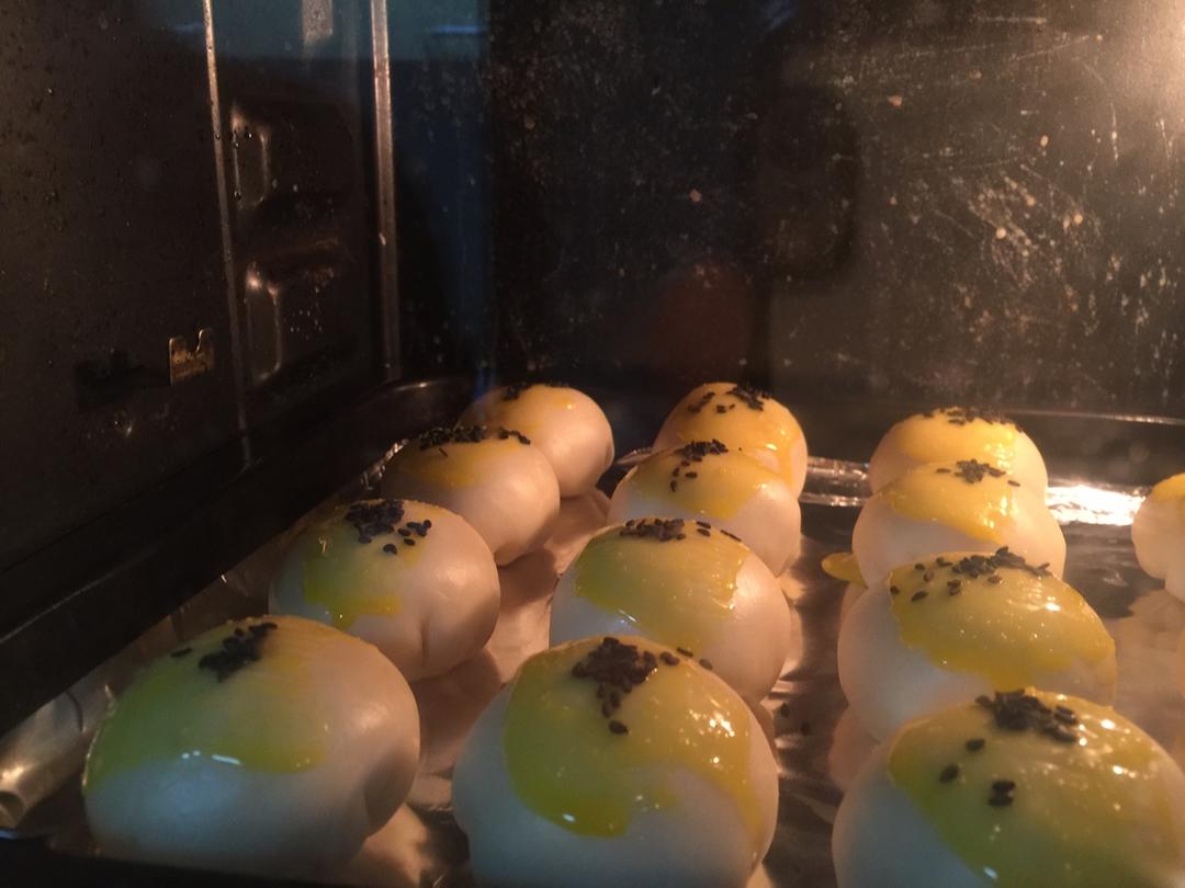 泳式鲜肉榨菜月饼