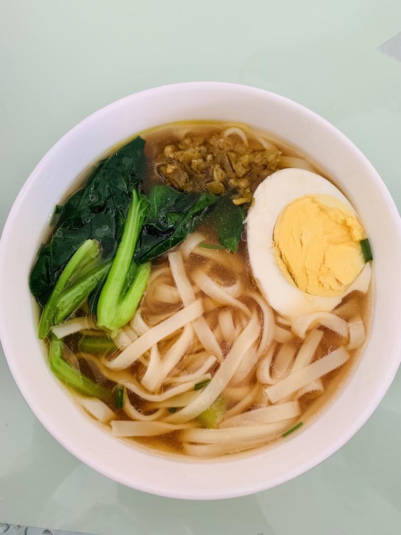 清汤挂面-香而不腻，方便快捷