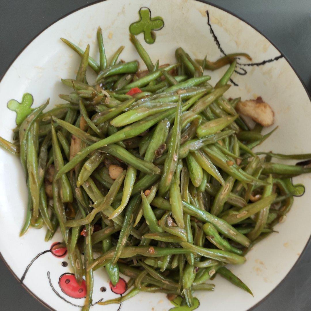 酱爆豆角丝～比肉还好吃的家常菜