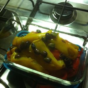 前餐版-鳀鱼甜椒加橄榄的做法 步骤3