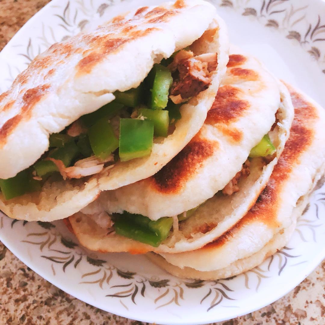 空心馍（肉夹馍）