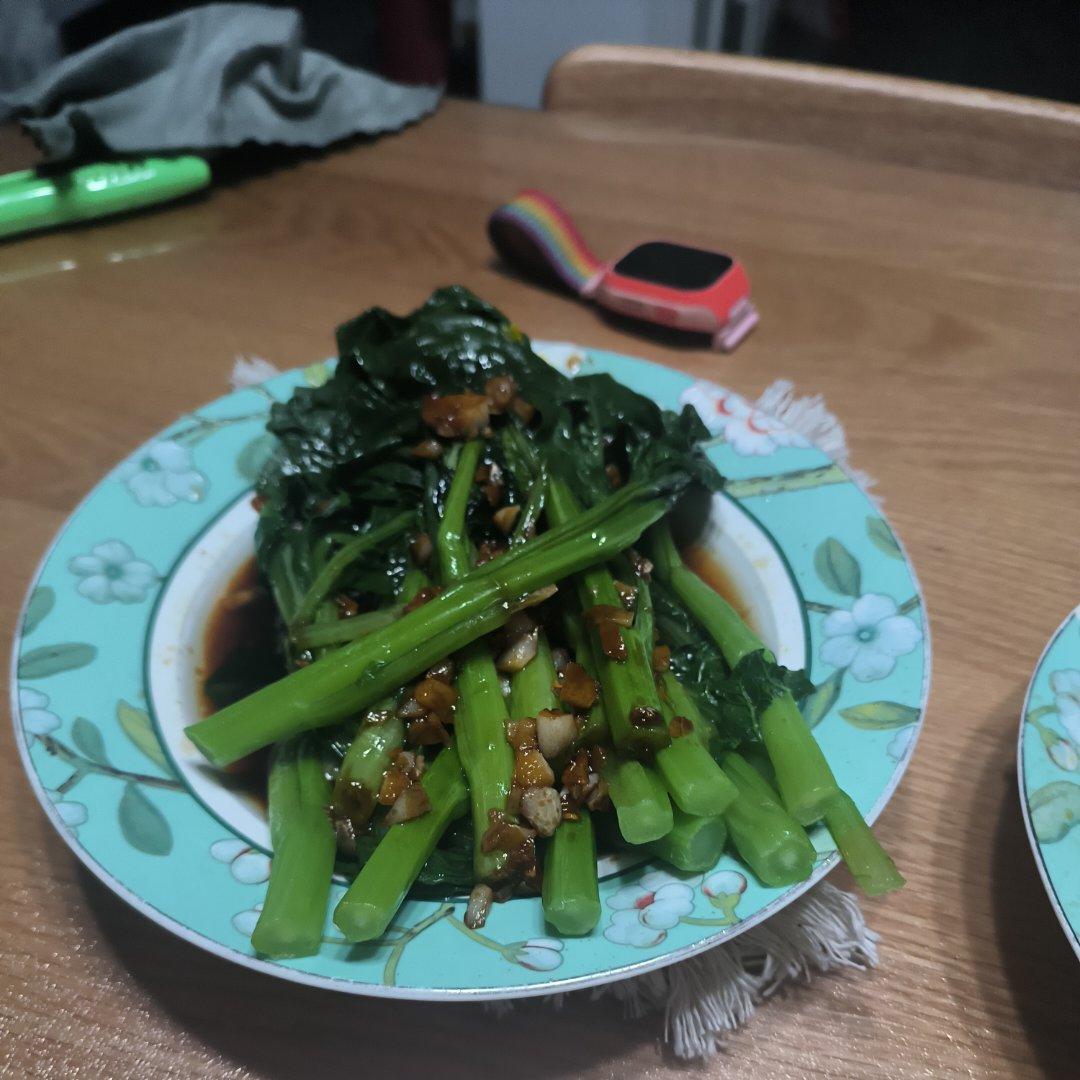 白灼菜心